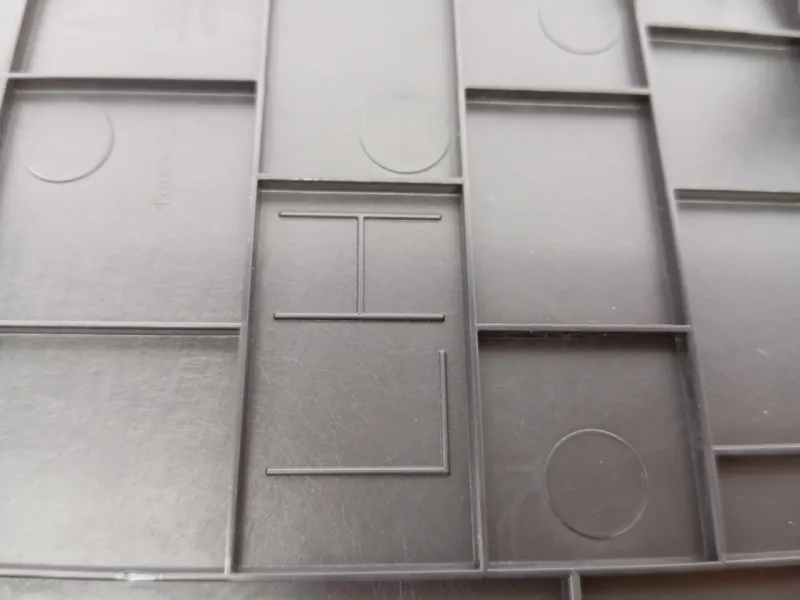 Накладка на торпедо