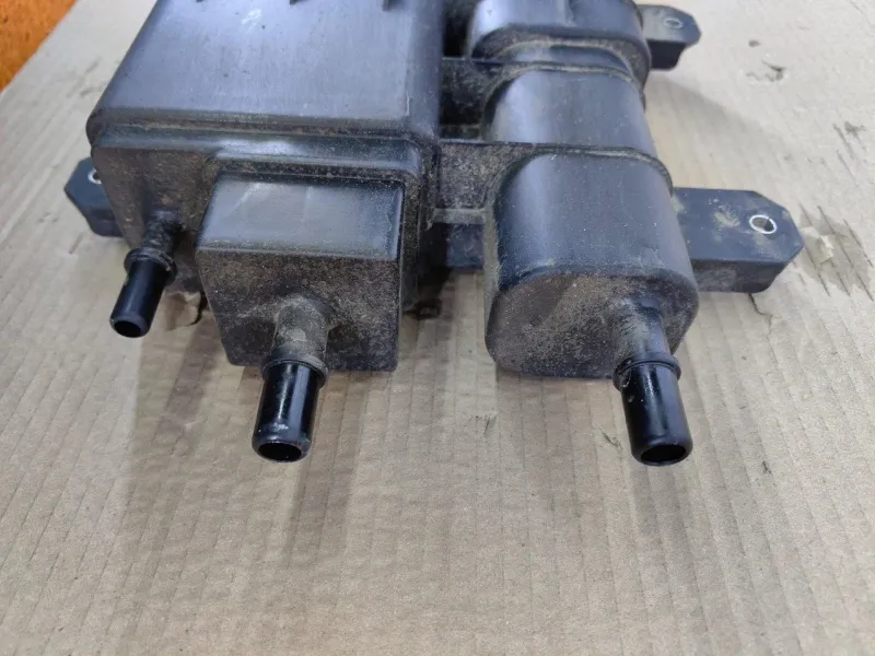 Абсорбер паров топлива