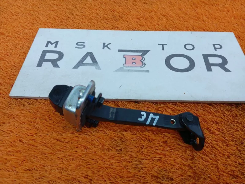 Ограничитель двери