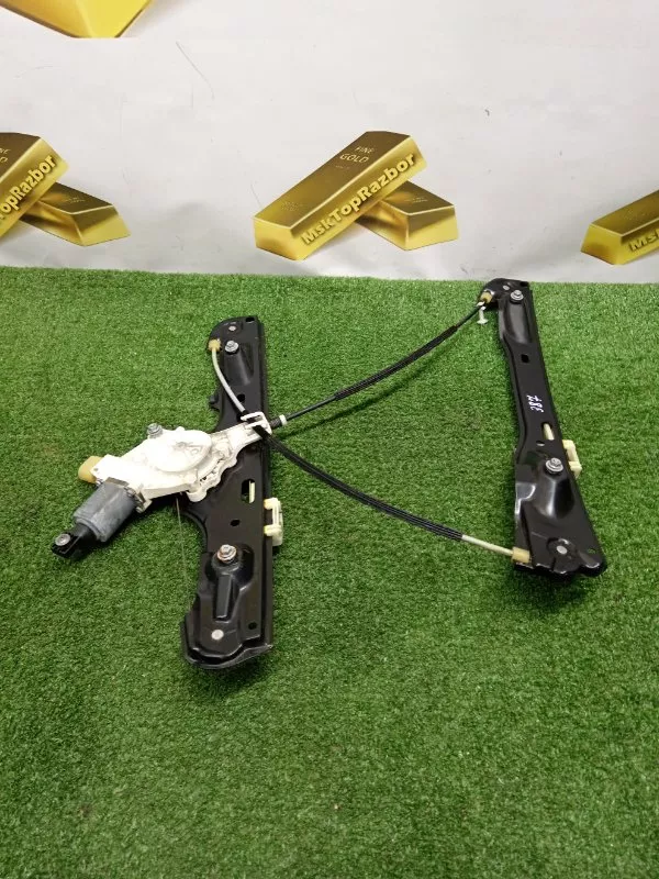 Стеклоподъемник BMW X1 2009 51332990386 E84, передний правый