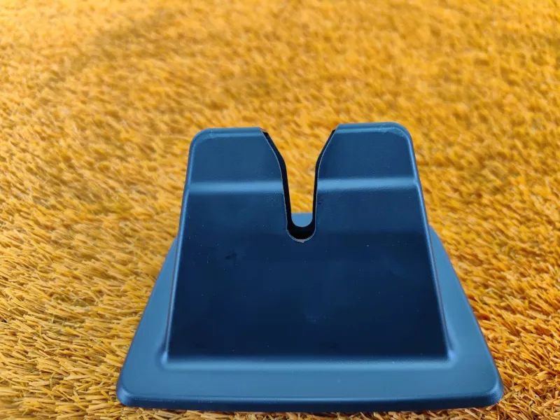 Накладка замка багажника