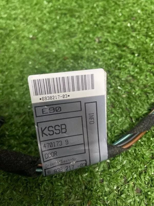 Проводка двери BMW 3-Series 2005 61129186571 E90, передняя левая