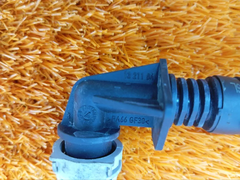 Трубка вакуумная