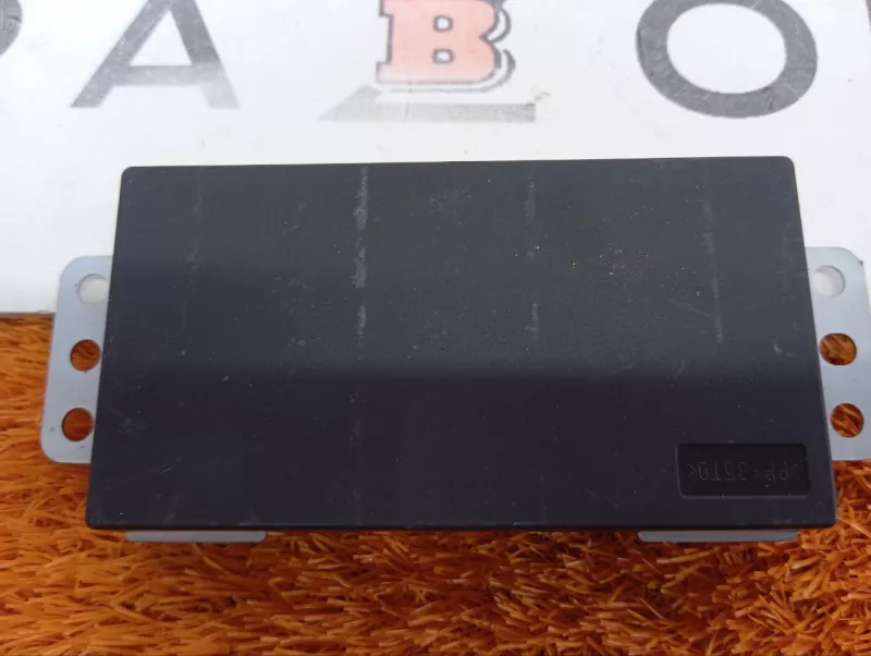 Блок беспроводной зарядки Changan CS55 Plus 2024 3703030CD02 JL473ZQ7