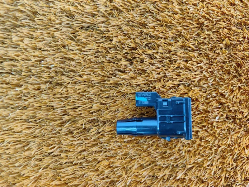 Датчик температуры воздуха в салоне