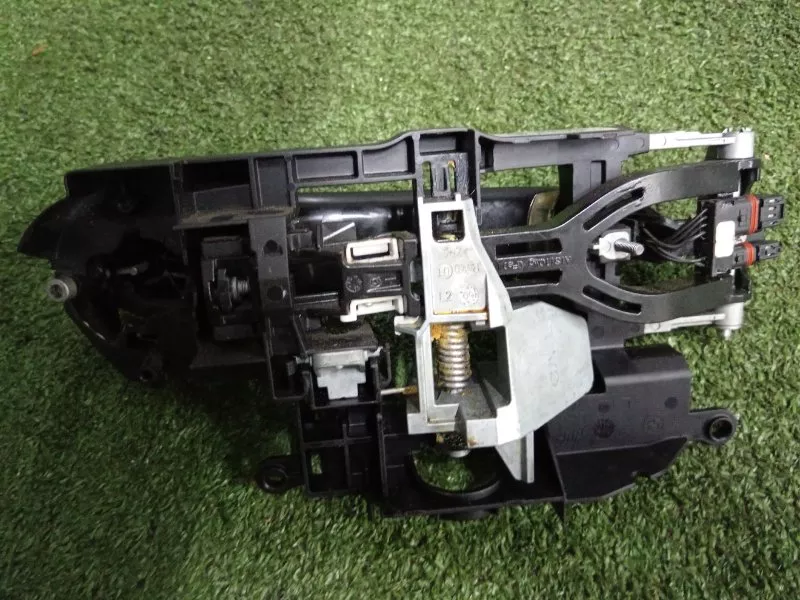 Ручка двери наружняя