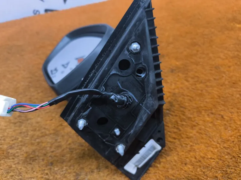 Зеркало боковое