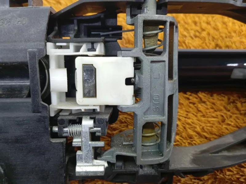 Ручка двери наружняя