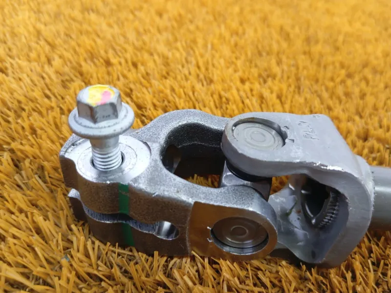 Рулевой карданчик