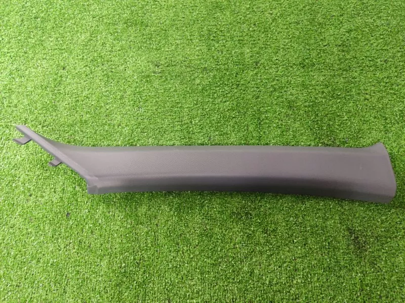 Накладка на стойку кузова