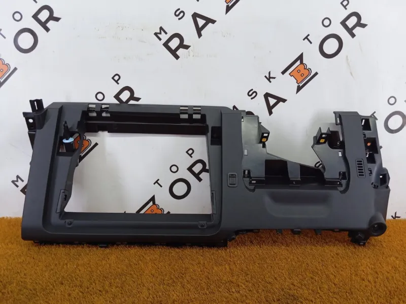 Накладка на торпедо