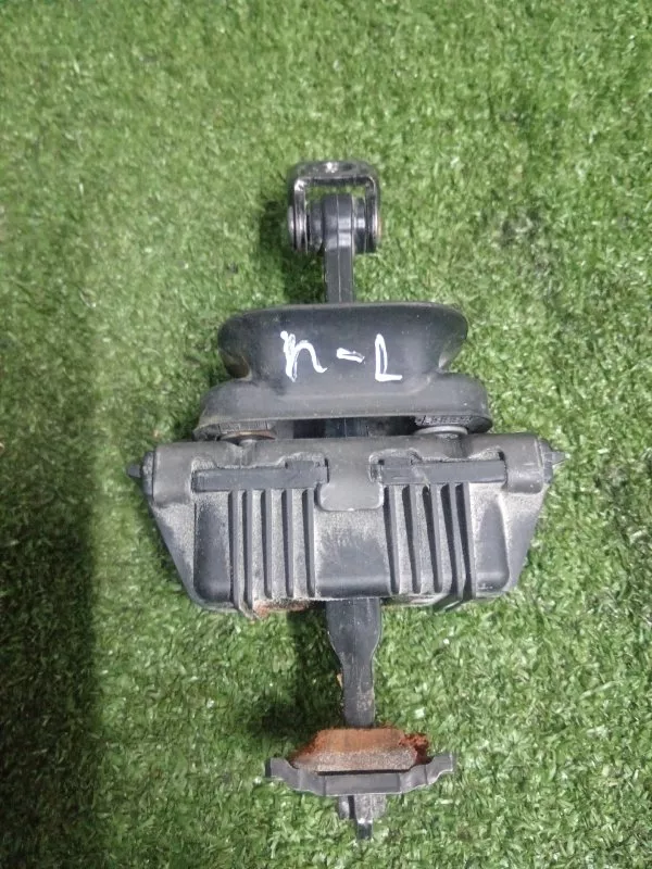 Ограничитель двери