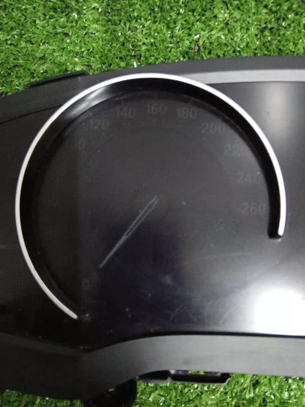 Панель приборов