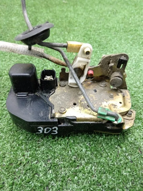 Замок двери