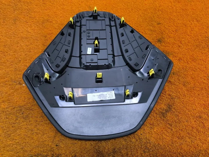 Накладка торпедо