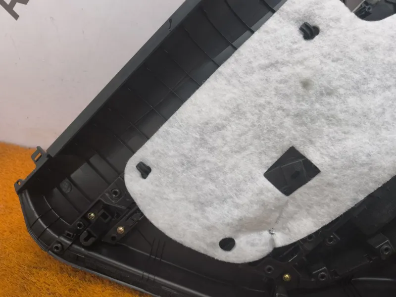 Обшивка двери