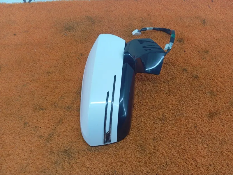 Зеркало боковое