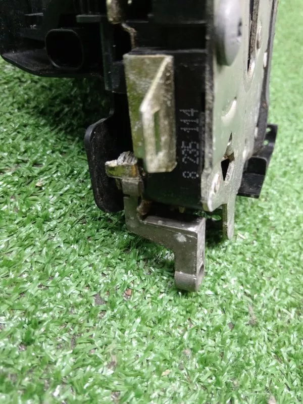 Замок двери