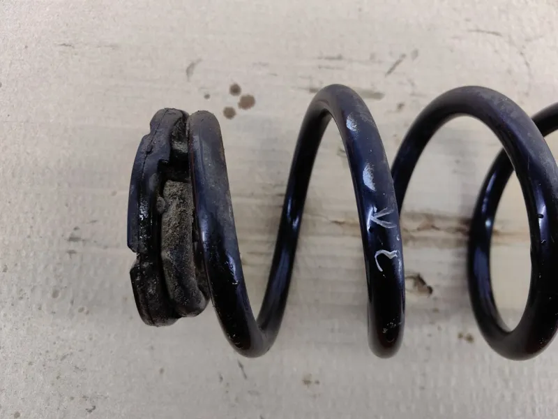 Пружина подвески