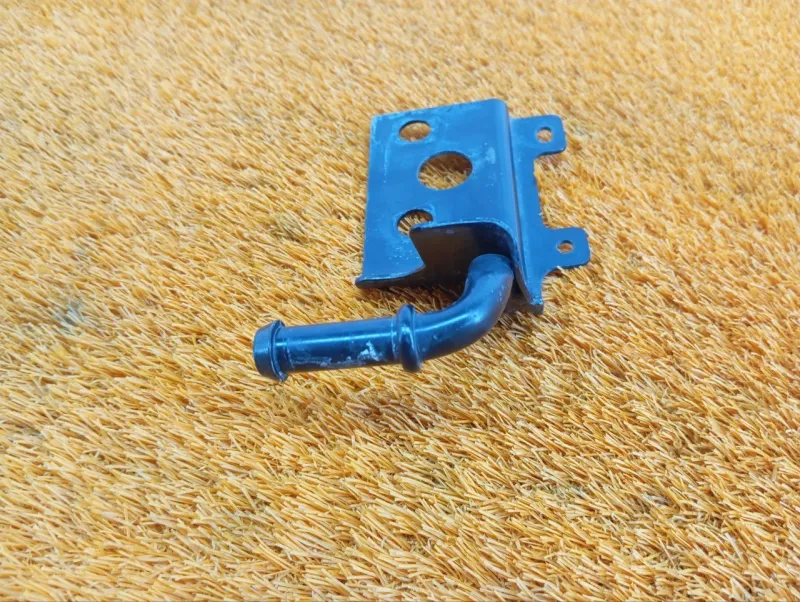 Крепление глушителя