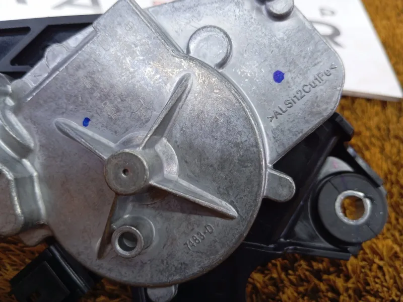 Моторчик стеклоочистителя