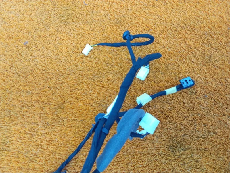 Проводка центральной консоли