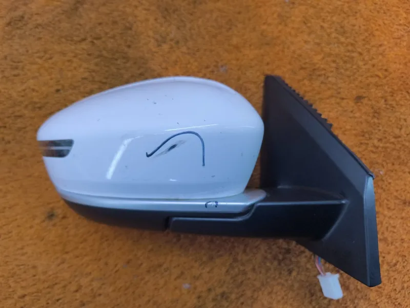 Зеркало боковое