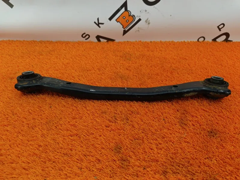 Рычаг подвески