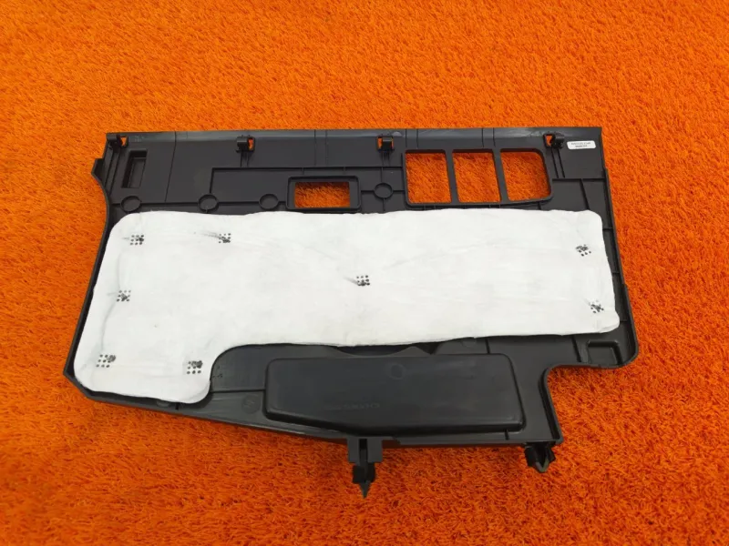 Накладка на торпедо