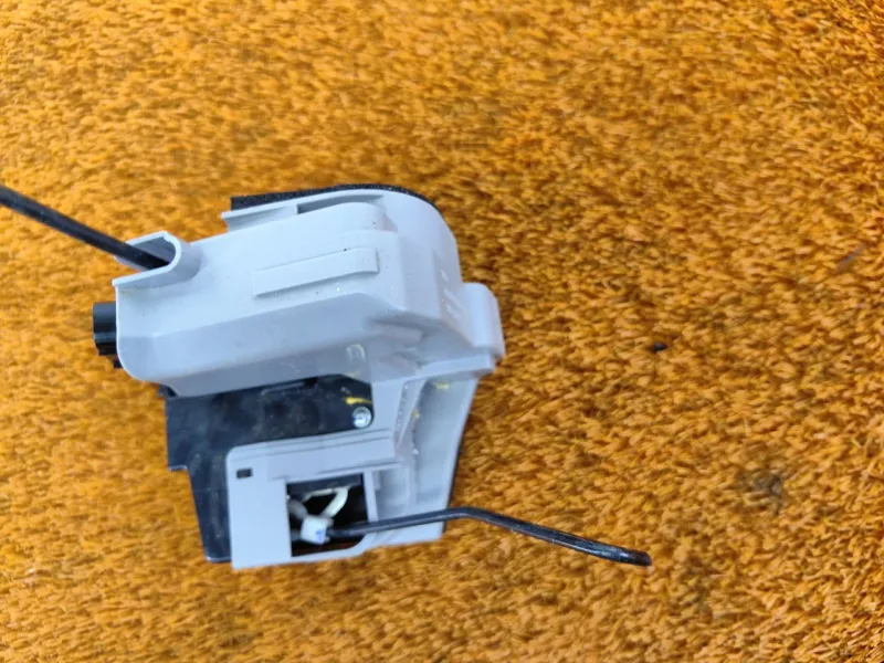 Замок двери