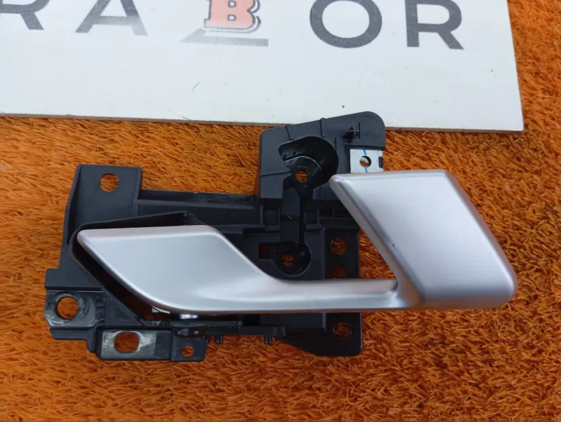 Ручка двери внутренняя