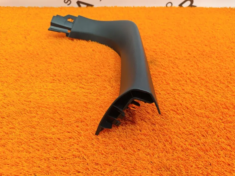 Обшивка багажника