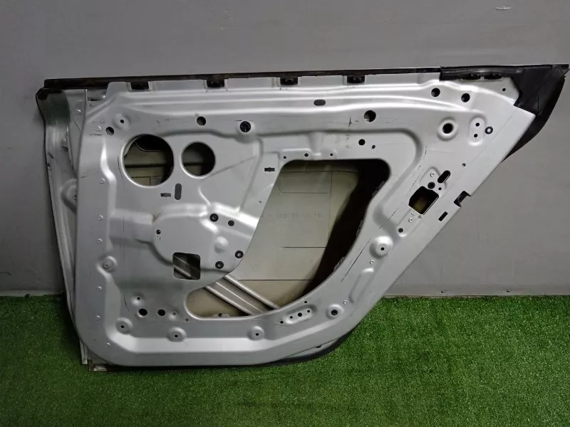 Дверь BMW 5-Series 2010 41527228150 F07, задняя правая