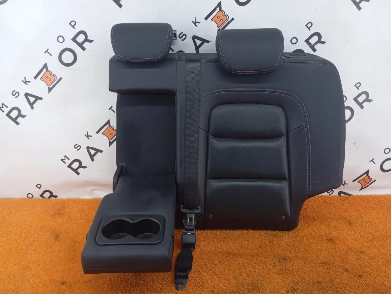 Спинка сиденья