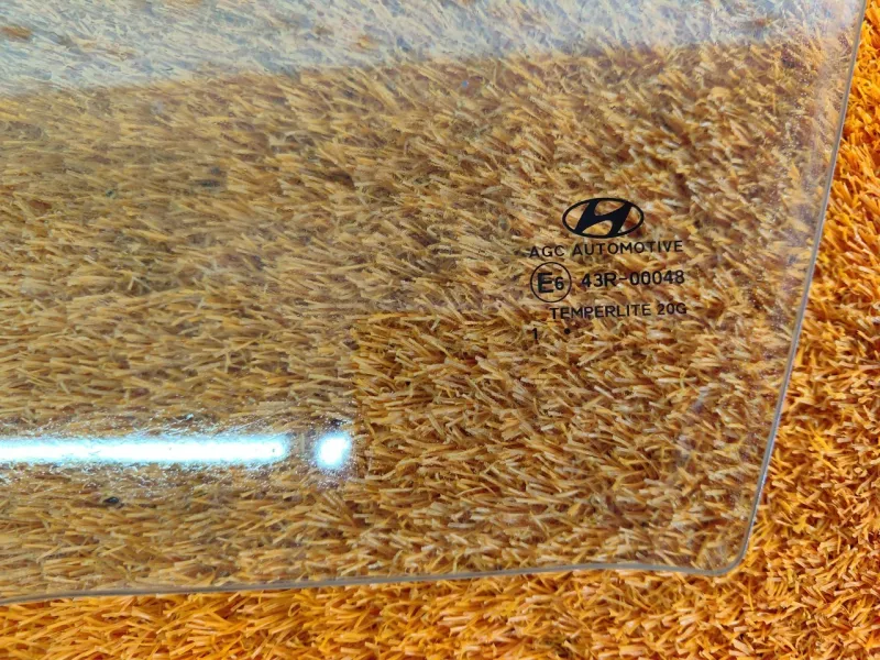 Стекло двери