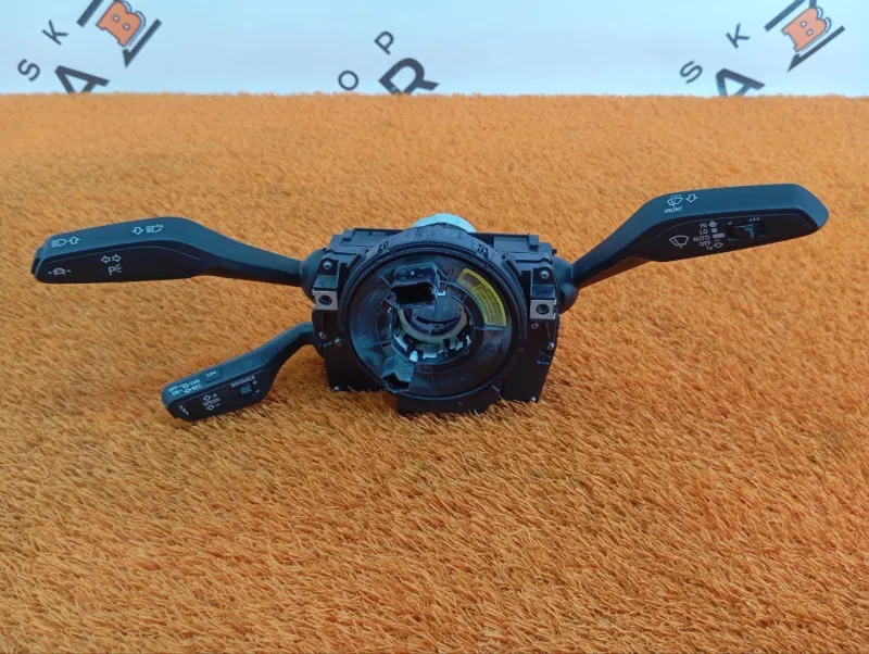 Подрулевой переключатель