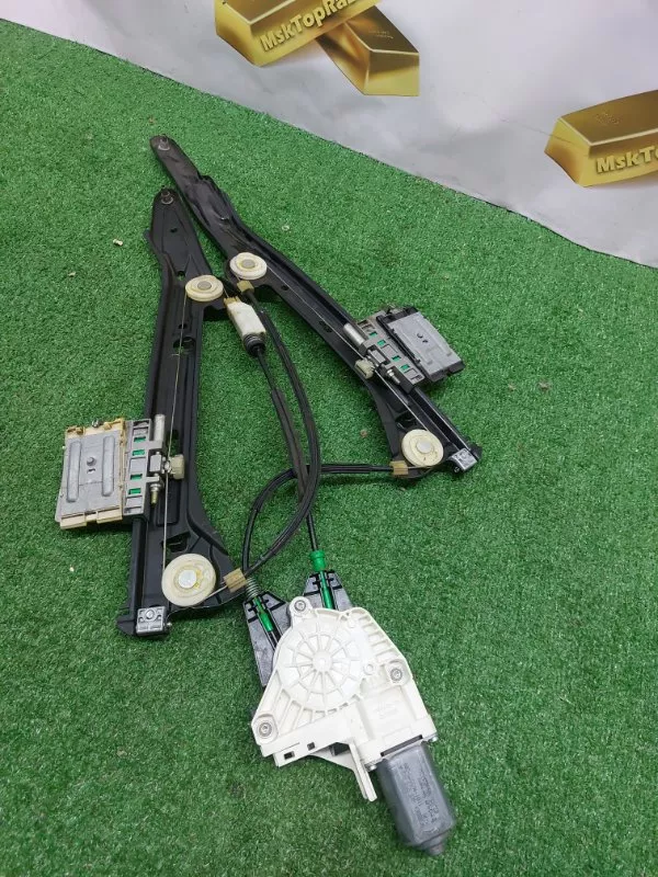 Стеклоподъемник Audi A5 2010 8T8839461 8T, задний левый