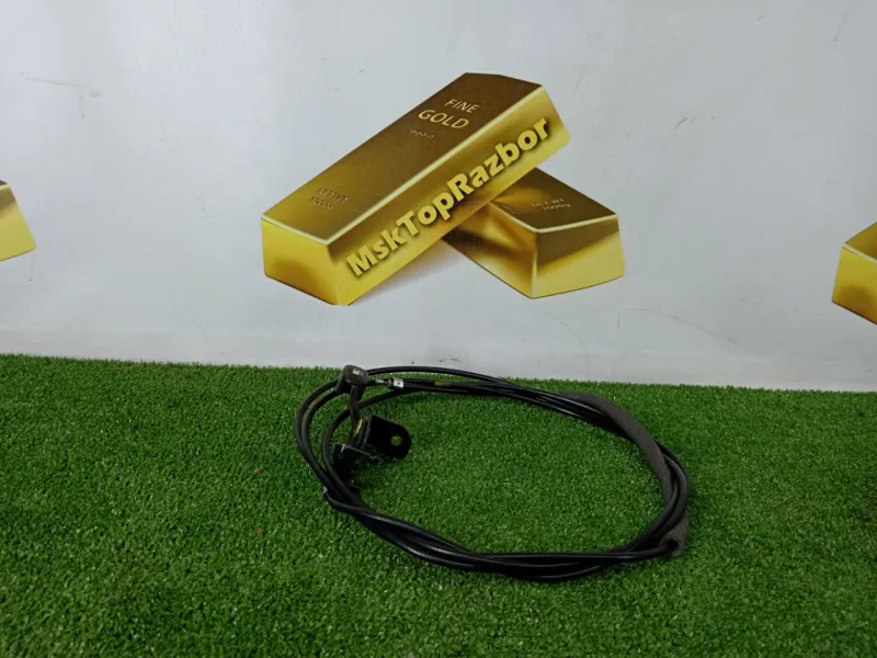 Трос лючка топливного бака