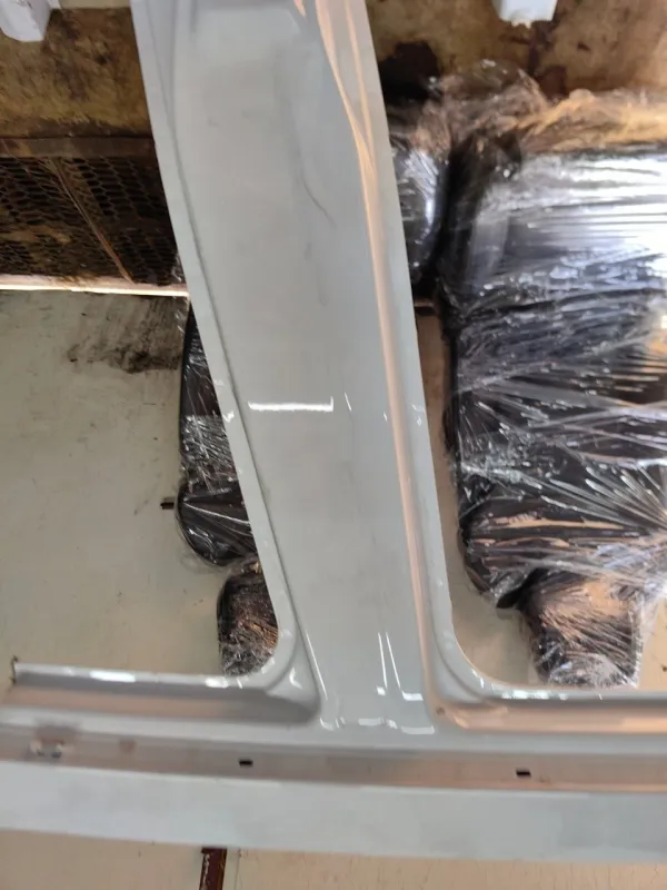 Порог с центральной стойкой