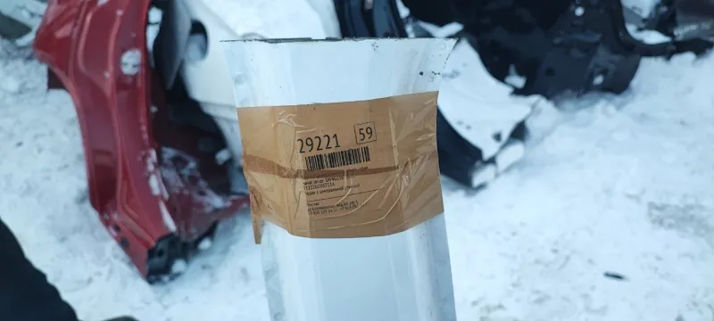 Порог с центральной стойкой