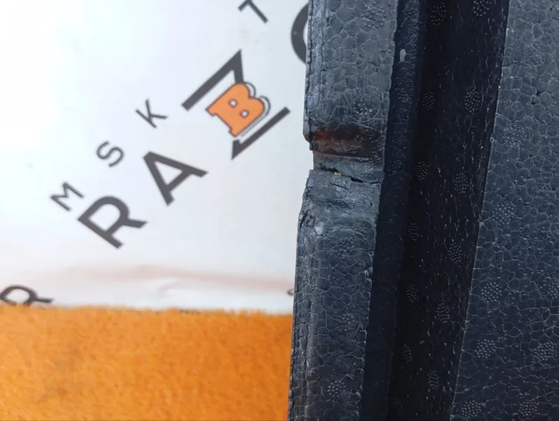 Ниша запасного колеса