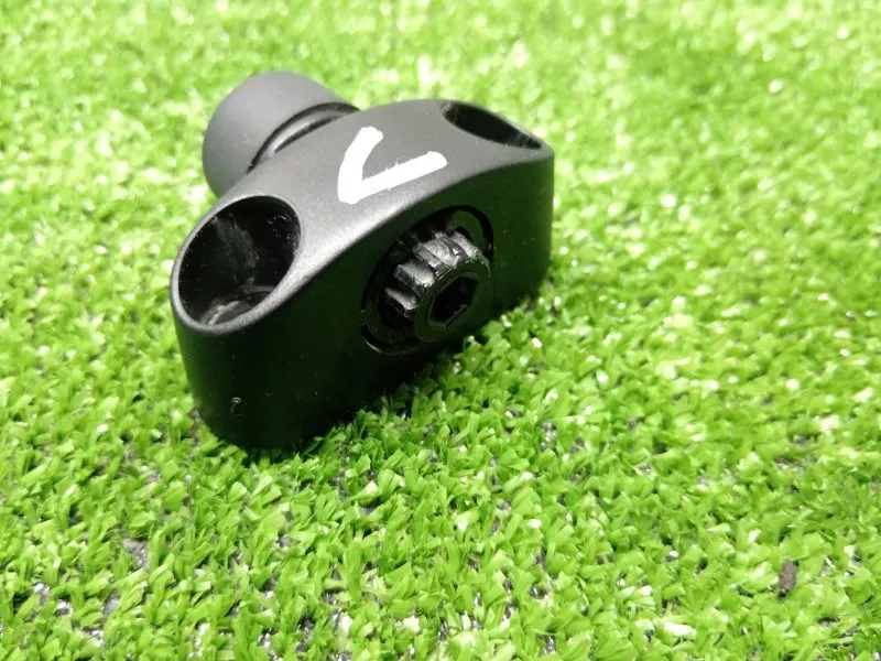 Отбойник крышки багажника