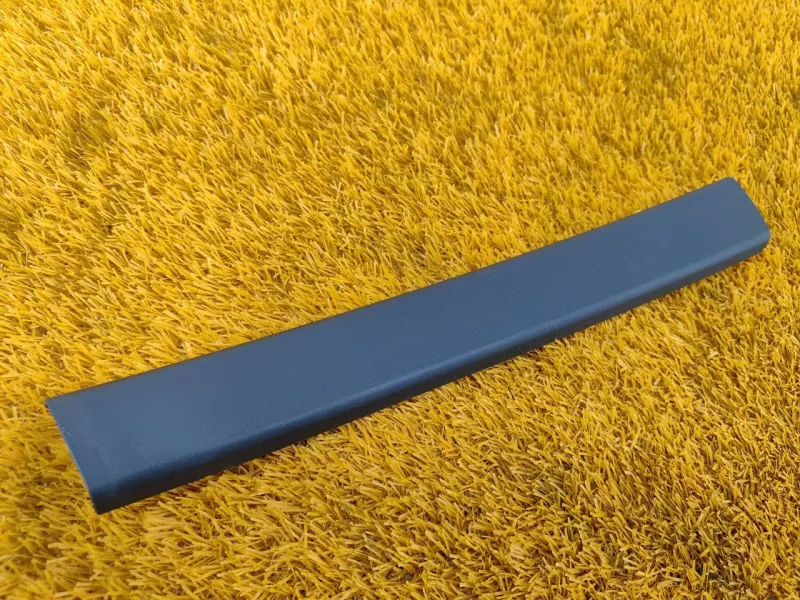 Молдинг двери