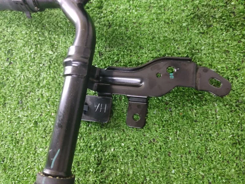 Трубка системы охлаждения