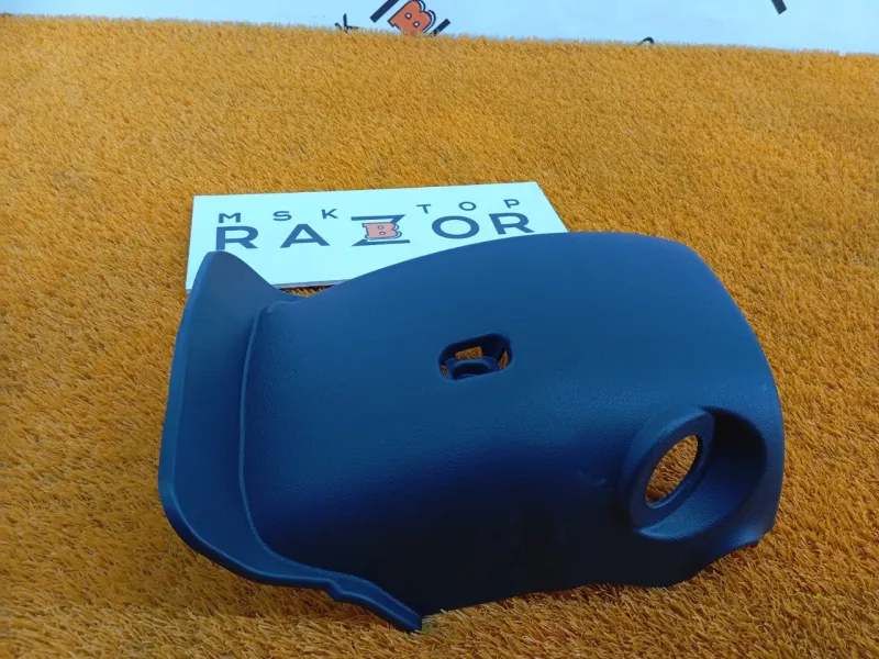 Кожух рулевой колонки