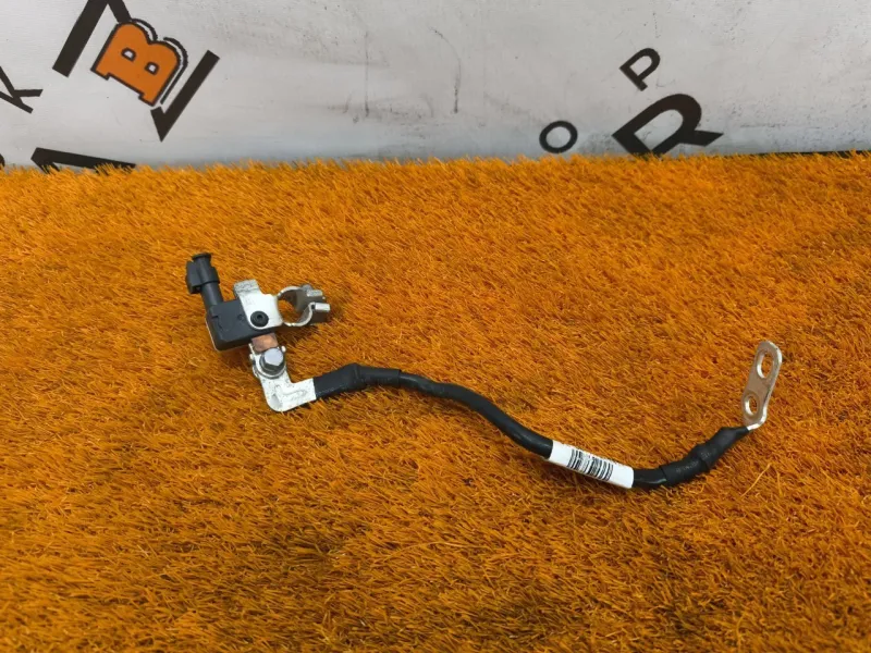 Клемма аккумулятор