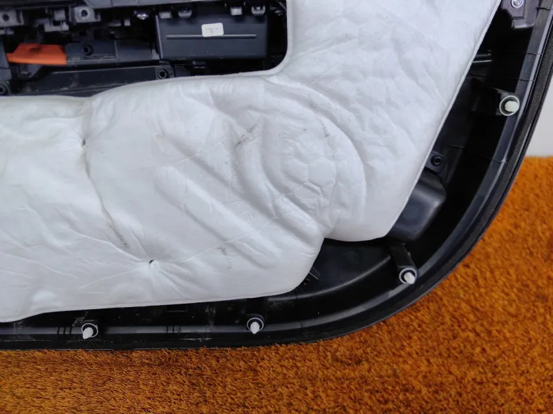 Обшивка двери