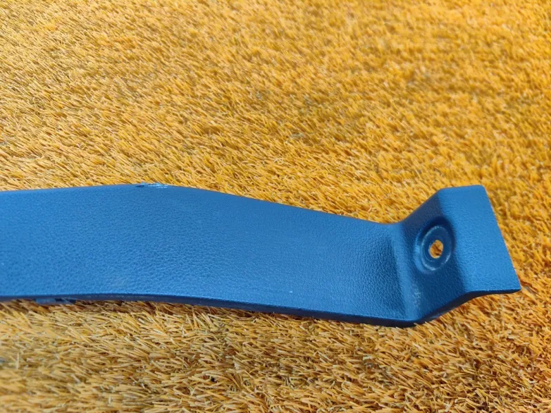 Обшивка багажника