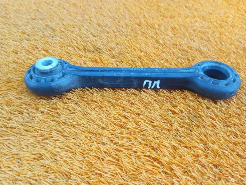 Стойка стабилизатора