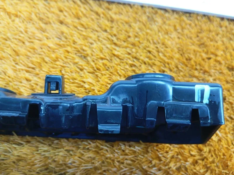 Крепление бампера